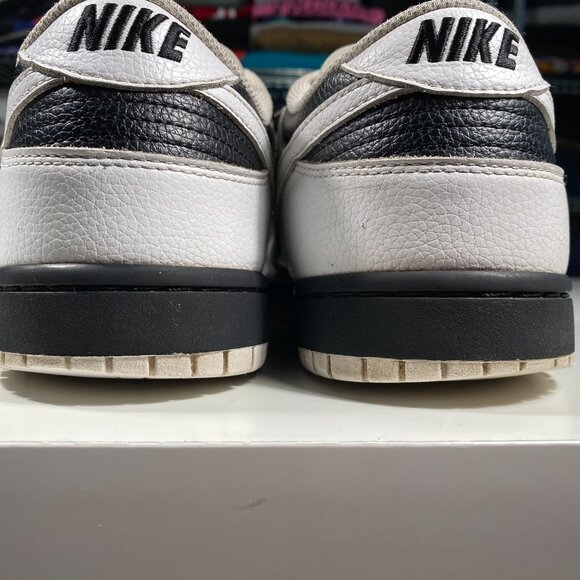 Nike Dunk Low Retro Reverse Panda Men's - FD9064-011 men's size US 11 - Picture 8 of 12